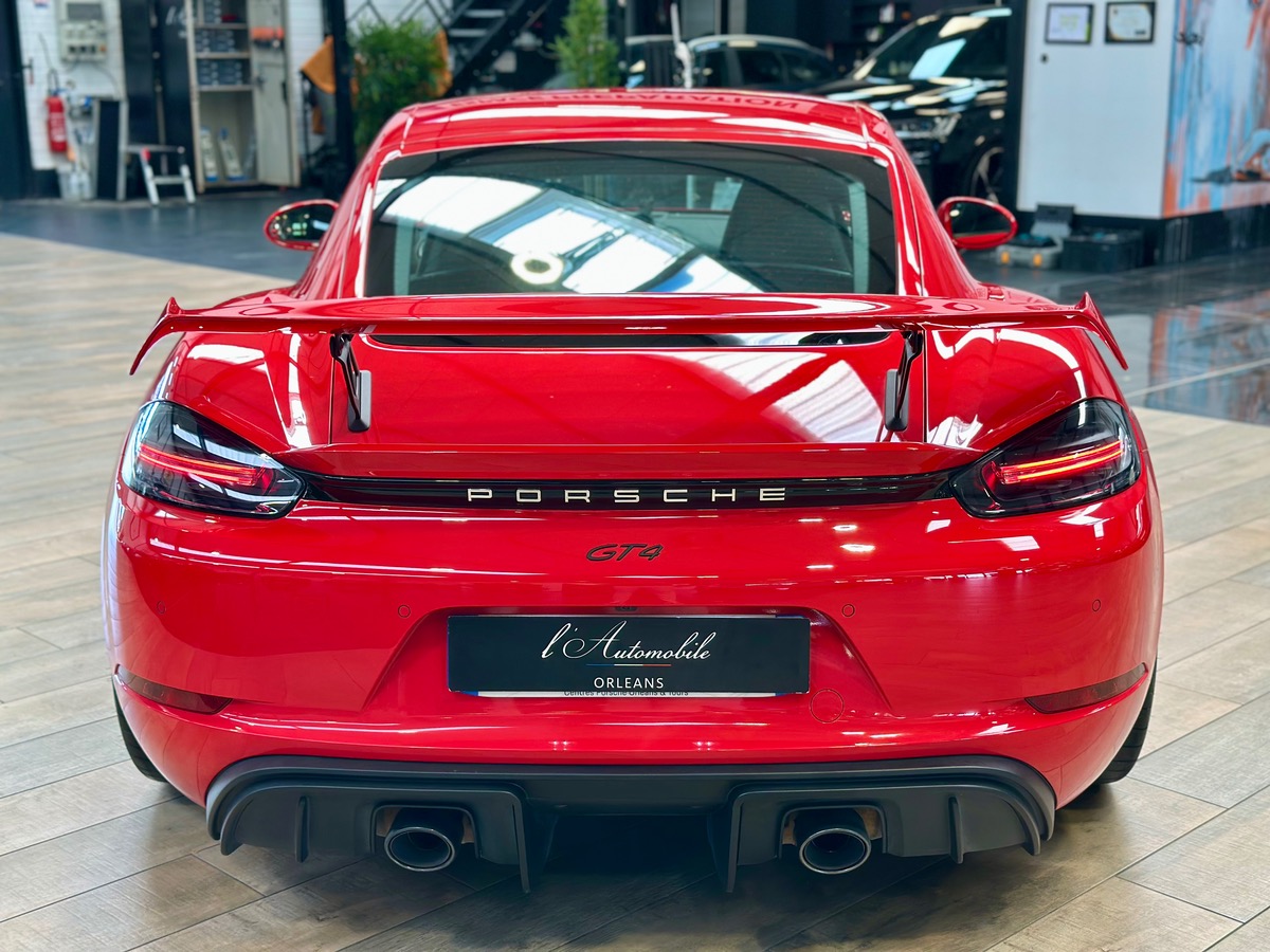 Porsche 718 Cayman GT4 4.0 420 PDK7