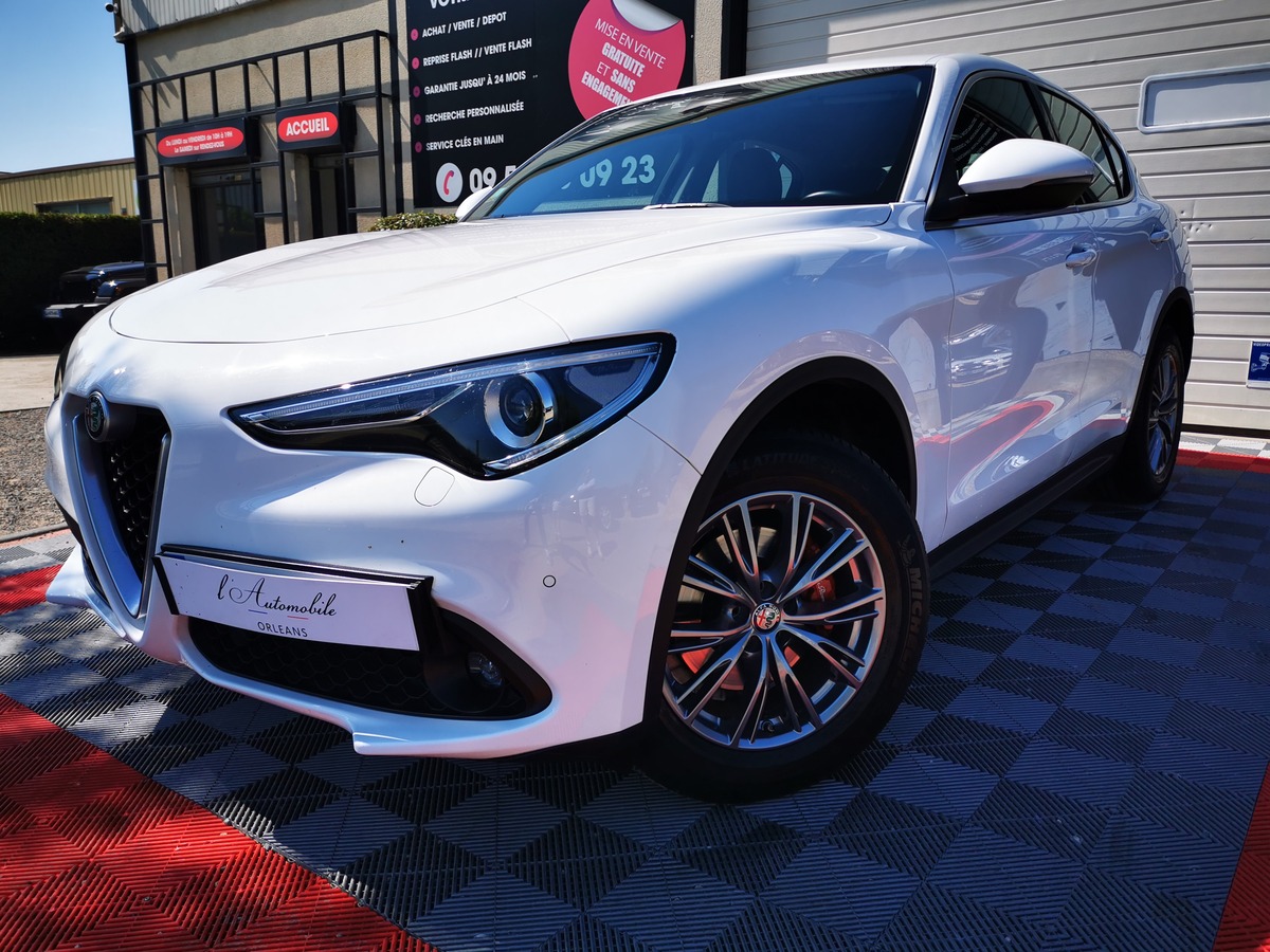 Alfa Romeo Stelvio 2.2 Q4 210 LUSSO full i