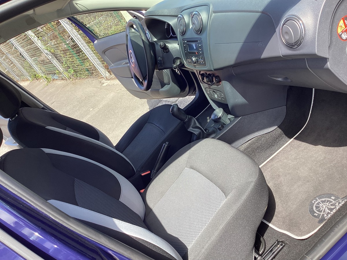 Dacia Sandero 1.2 Ambiance  très belle
