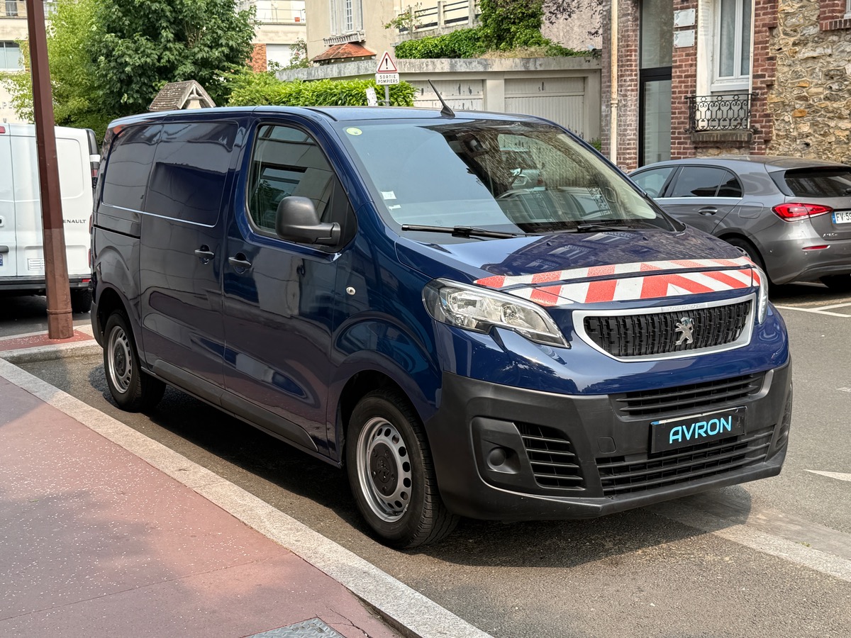 Peugeot Expert III 2.0 BLUEHDI 120 S&S STANDARD
