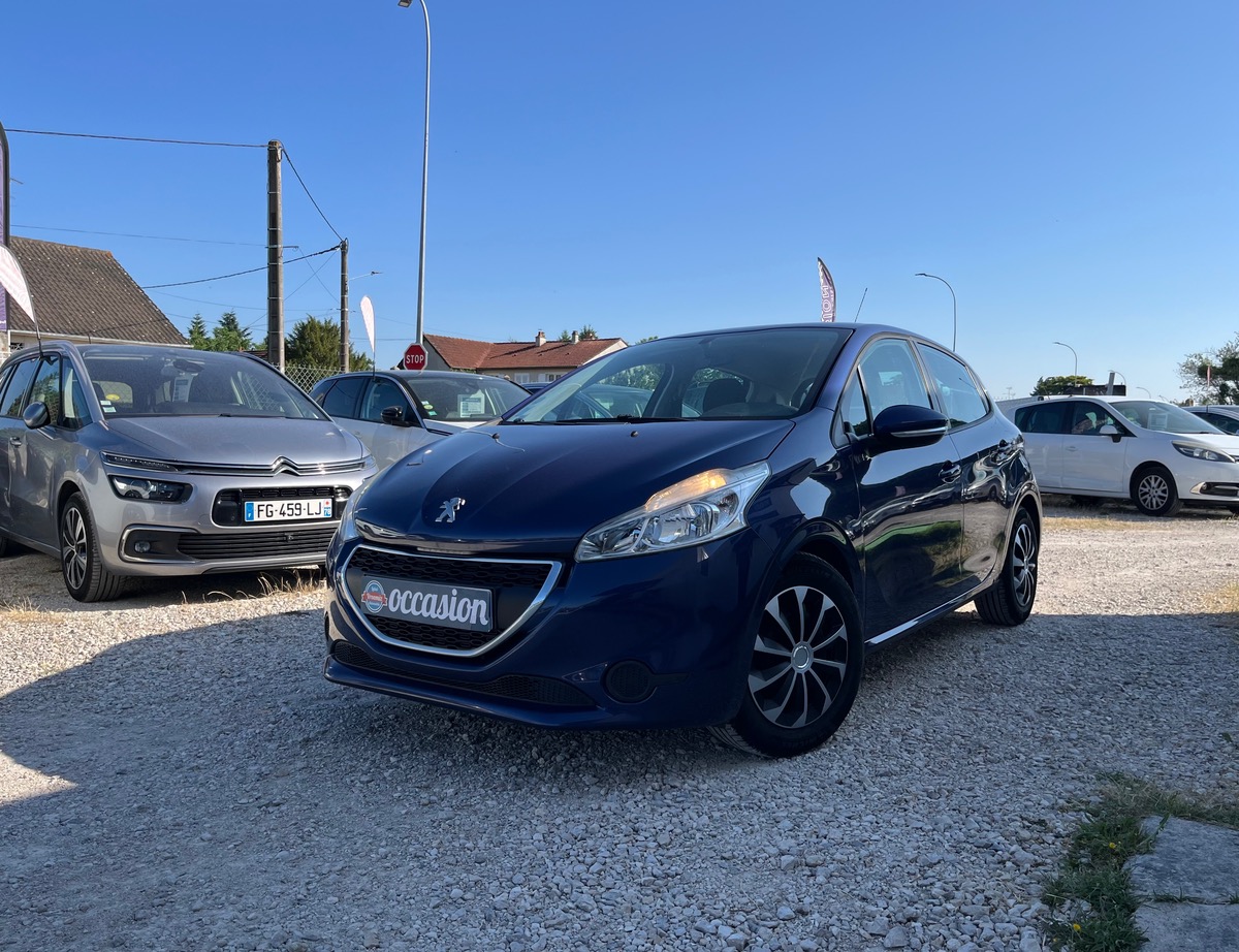 Peugeot 208 1.6 HDI 92 CV