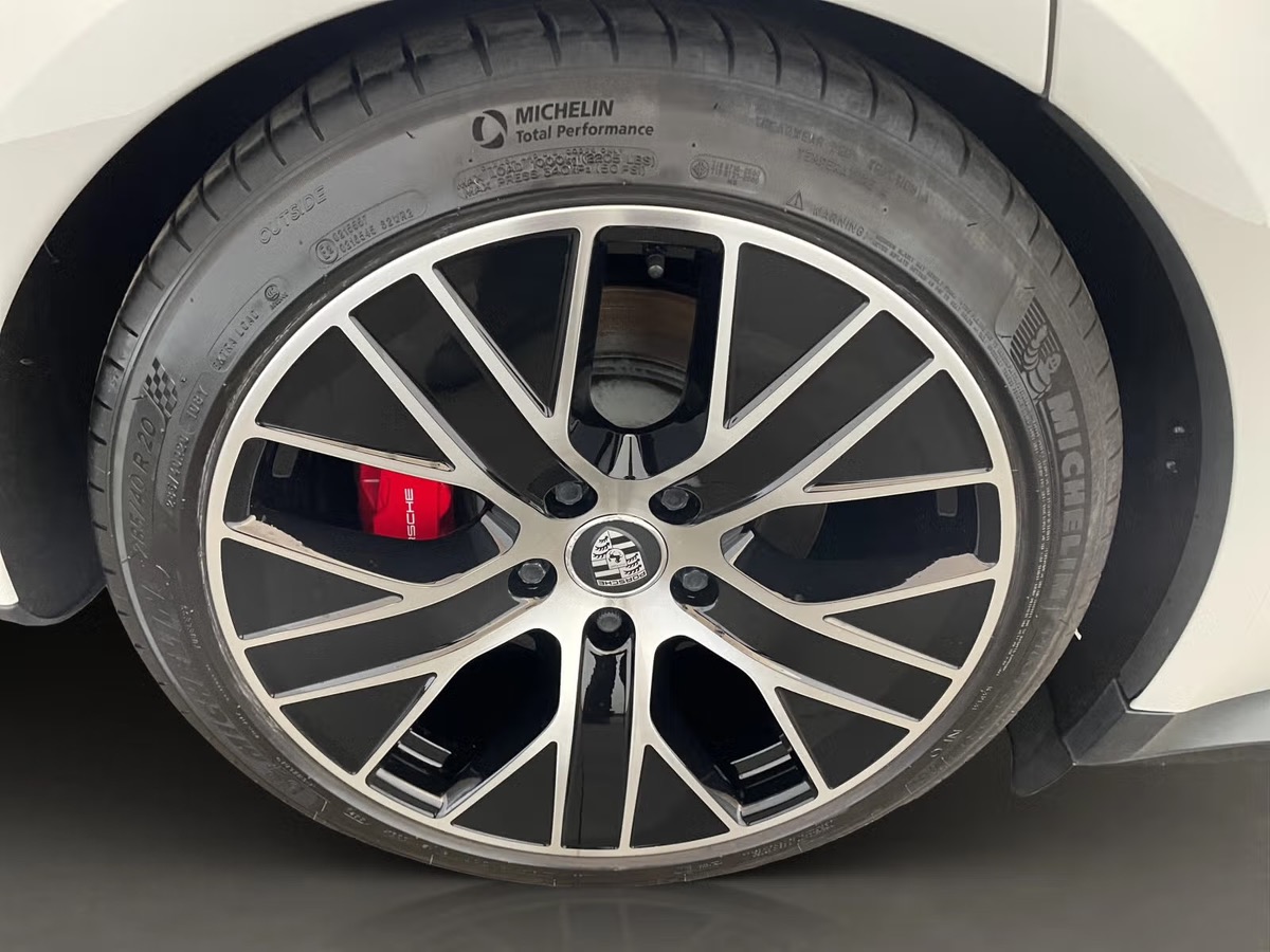 Porsche Taycan 4S 530CH Bose/Angle-mort/Matrix Led/Sièges chauffants/Eclairage d’ambiance
