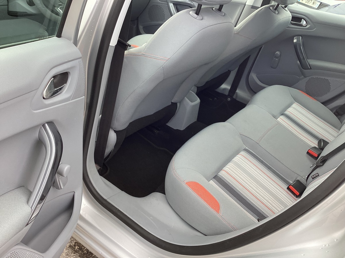 Peugeot 208 1.4 HDI Active