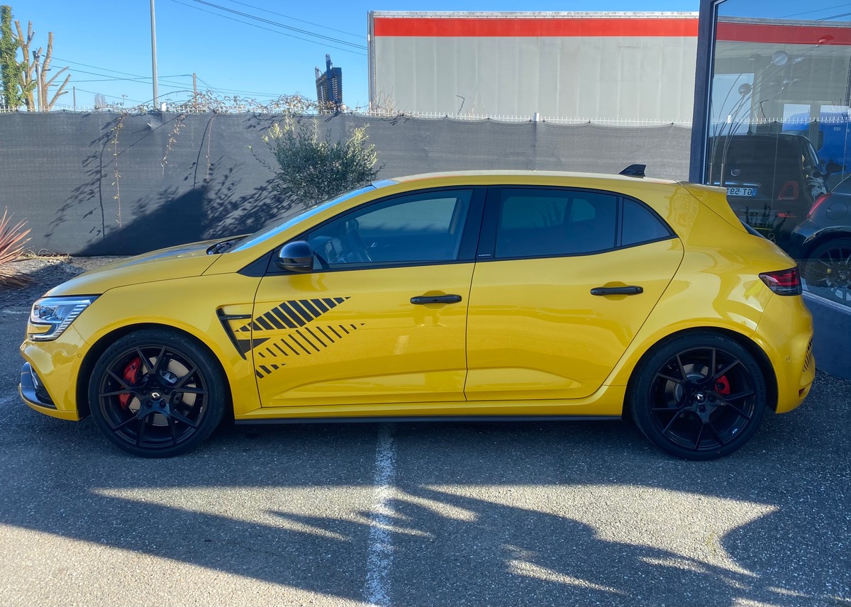RENAULT Megane IV (2) 1.8 TCE 300 RS ULTIME EDC