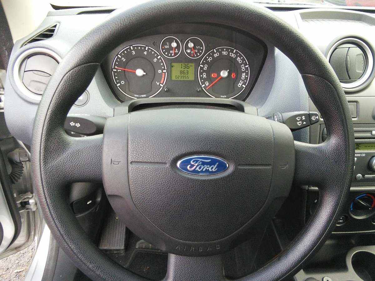 Ford Fiesta 1.25 75 CLIM 23900km