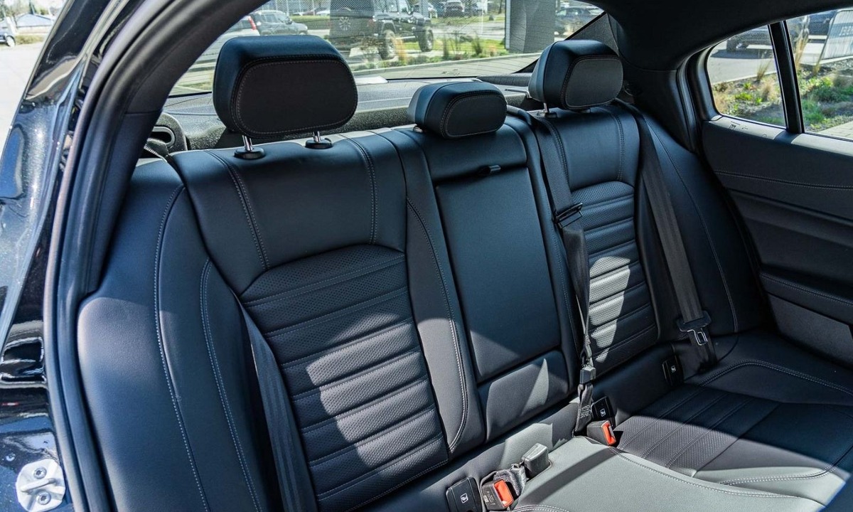 Alfa Romeo Giulia 2.2 Diesel 210ch Veloce Q4 AT8 Harman-Kardon