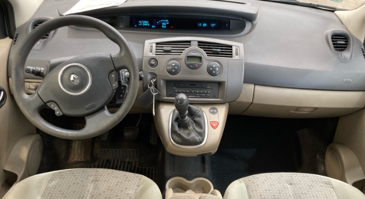 RENAULT Scenic II 1.5 dci