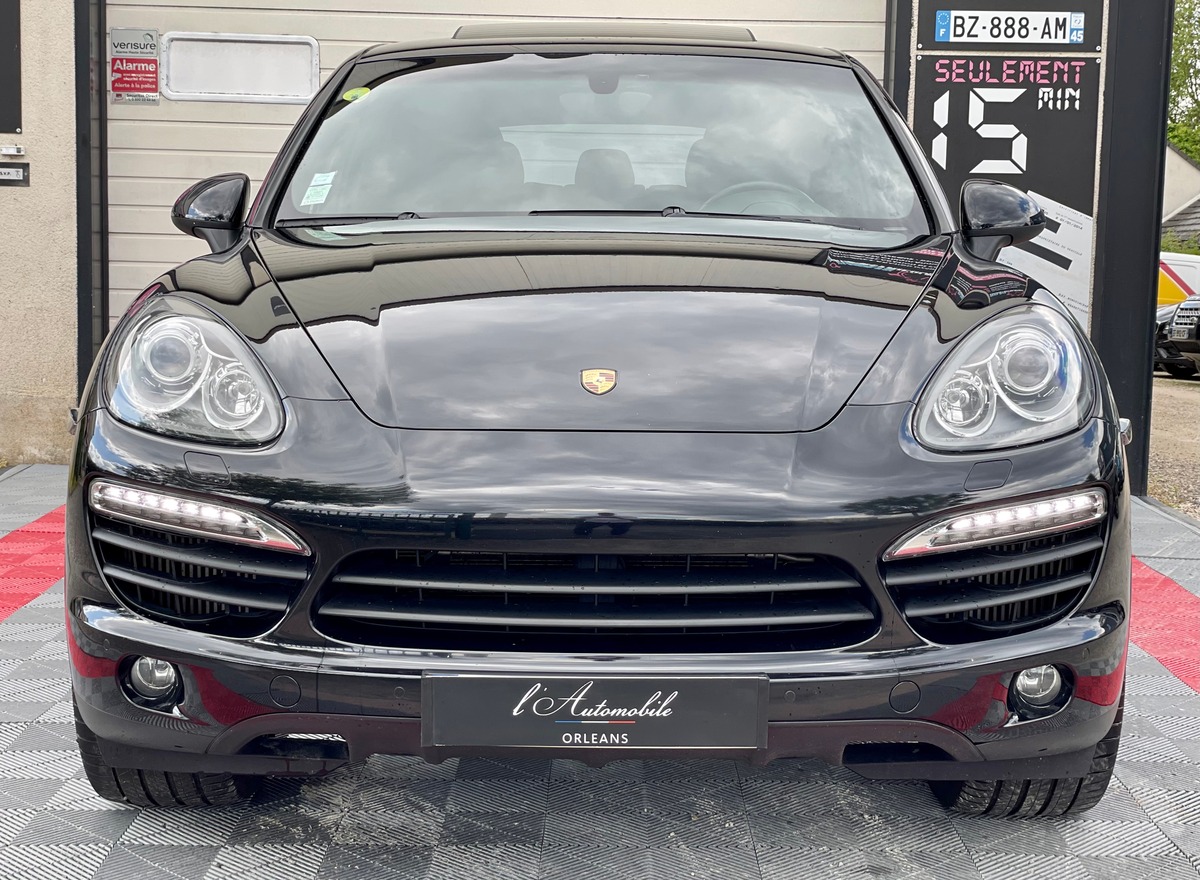 Porsche Cayenne S V8 4.2 TDi DPF 382 AWD b