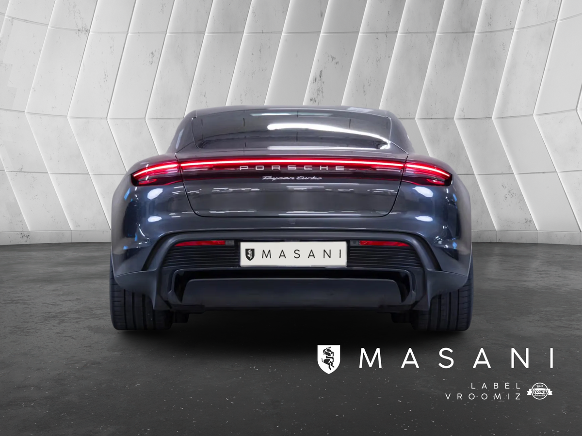 Porsche Taycan Turbo 680ch Performance Battery+ Ecran Passager/360/Bose/Inno/Keyless/Roues AR direc.