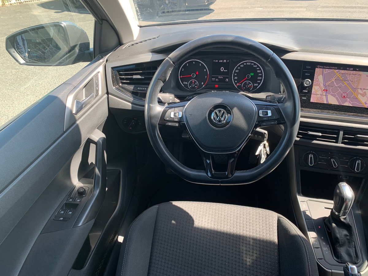 Volkswagen Polo 1.0  BMT CONFORTLINE 70