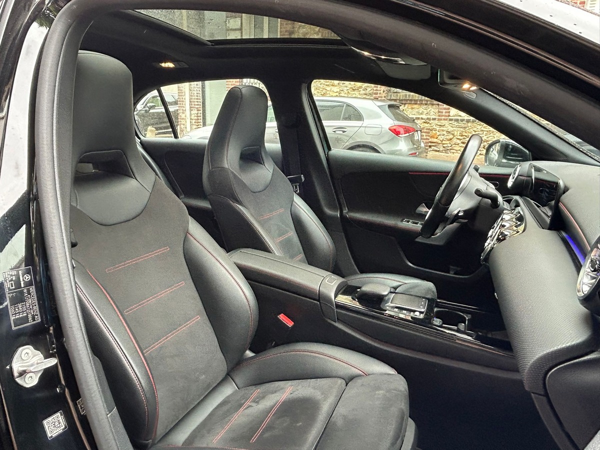 Mercedes-Benz Classe A IV 250 E 8CV AMG LINE 8G-DCT (Full Options)