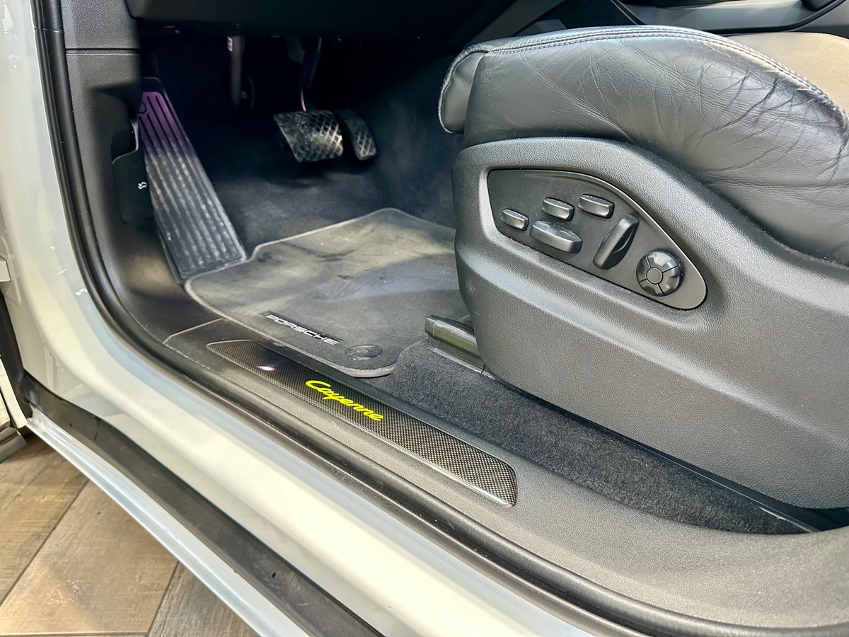 Porsche Cayenne III 3.0 V6 462 E-Hybrid Options+++