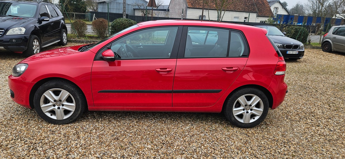 Volkswagen Golf 1.6 tdi 90 confortline