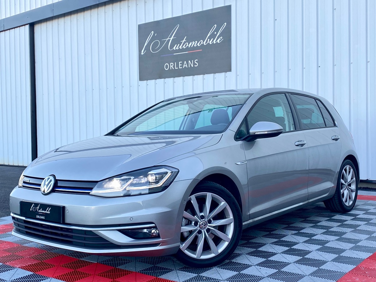 Volkswagen Golf VII 1.5 130 CARAT CAM/CARPLAY  a