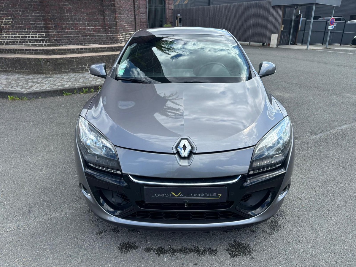 RENAULT Megane 3 Coupé 1.5 Dci 110 BVA Dynamique - Révisée - Garantie