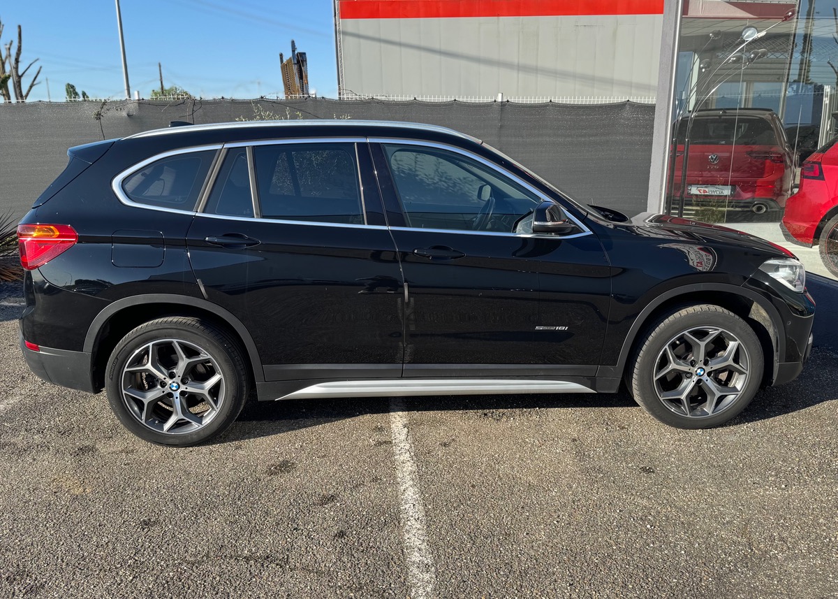 Bmw X1 (F48) SDRIVE 18I LOUNGE