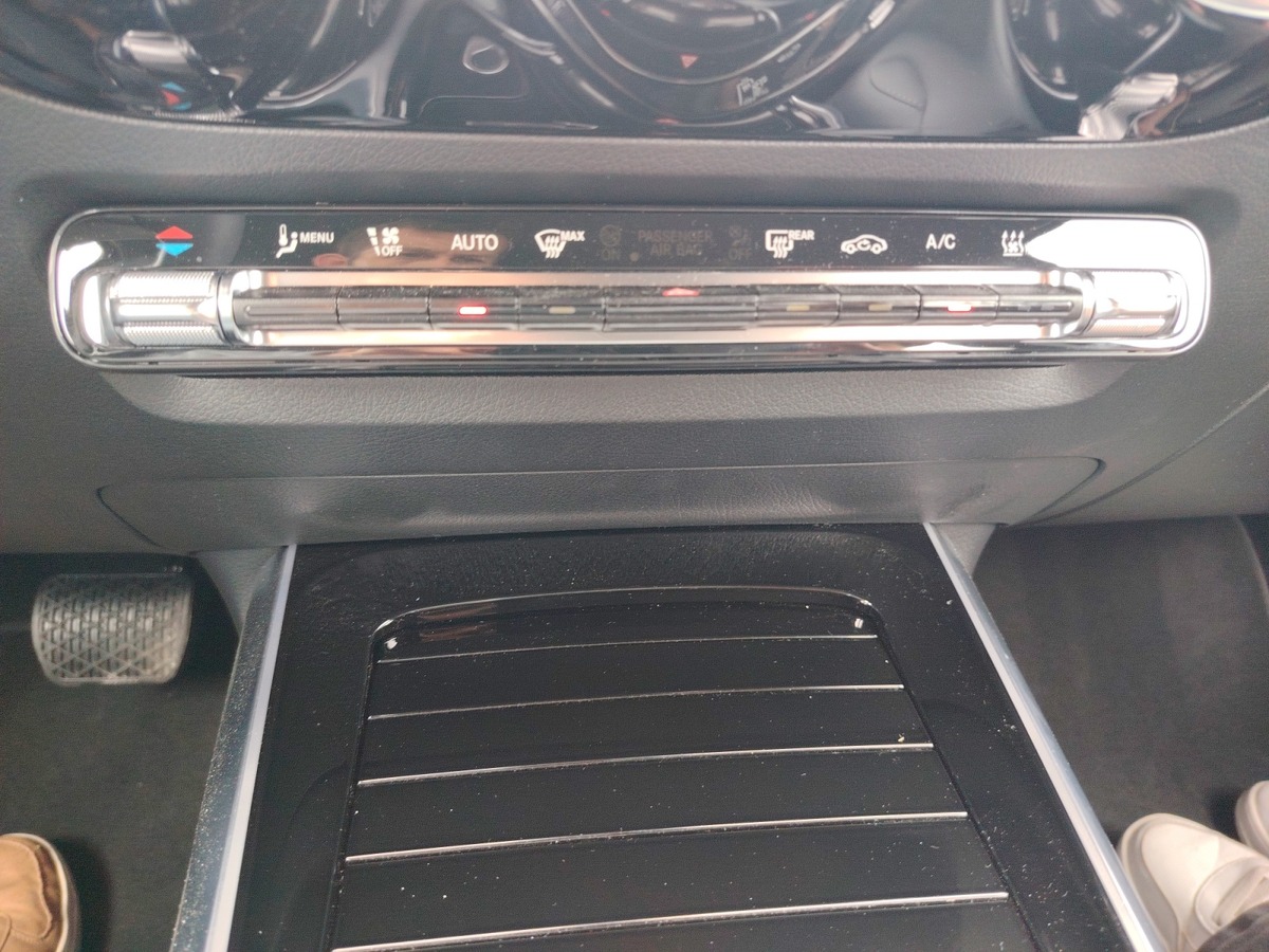 Mercedes-Benz EQA 250 + Edition pack  jantes AMG 6000 kms
