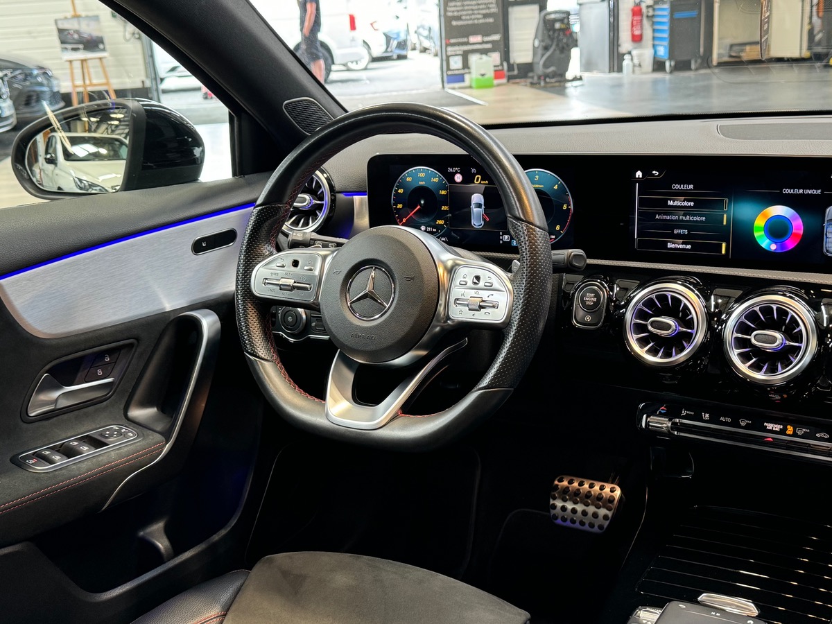 Mercedes-Benz Classe A 220D 190CV AMG LINE TOIT PANORAMIQUE / BURMESTER
