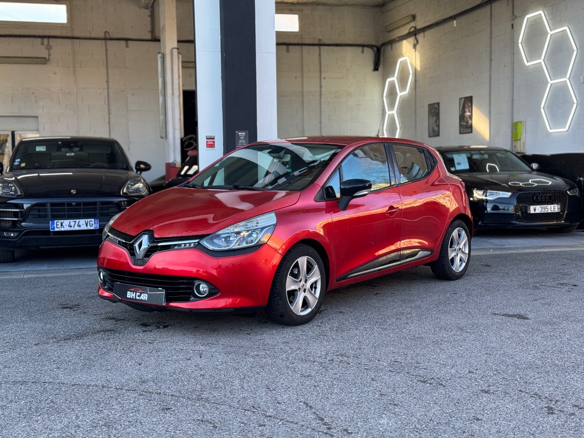 Image: RENAULT Clio IV 0.9 TCe intens eco2 S&S 90 cv