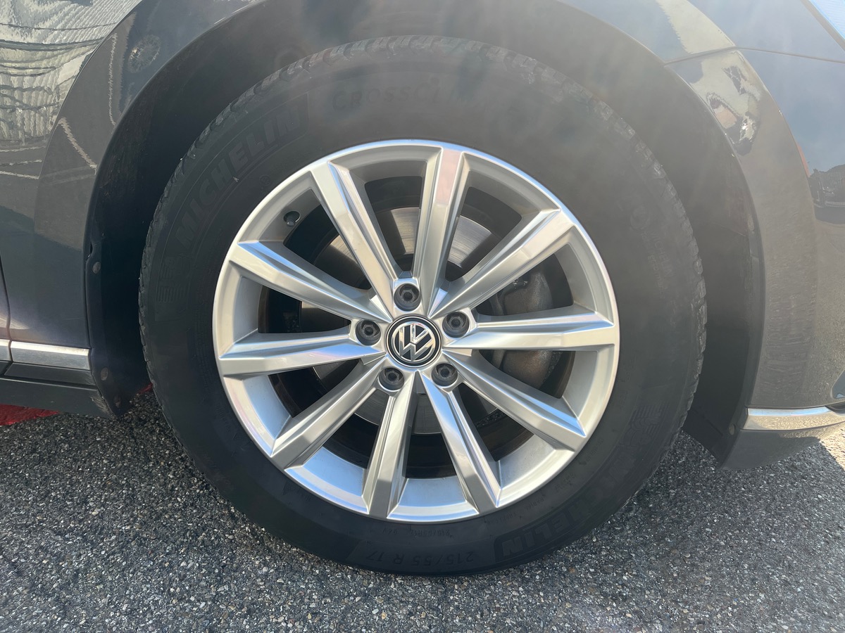 Volkswagen Passat Break SW 2.0 TDI 4Motion DSG6 190cv Finition Carat, attelage, Suivi Complet.