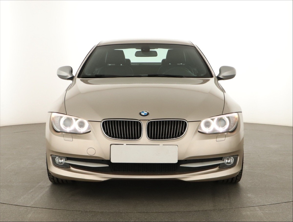 Bmw Série 3 COUPE