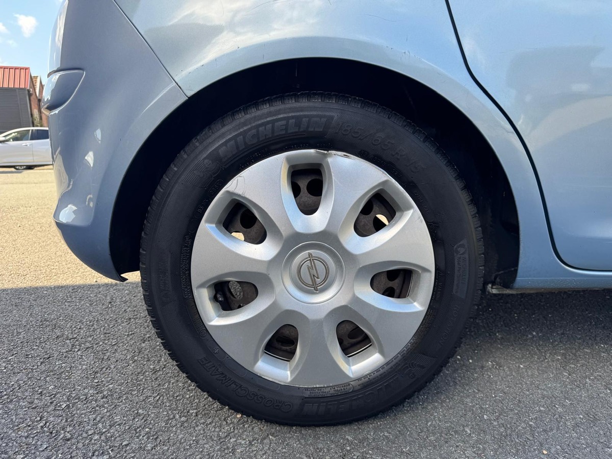 Opel Corsa 1.2 ecoflex 75cv ENJOY  - Garantie