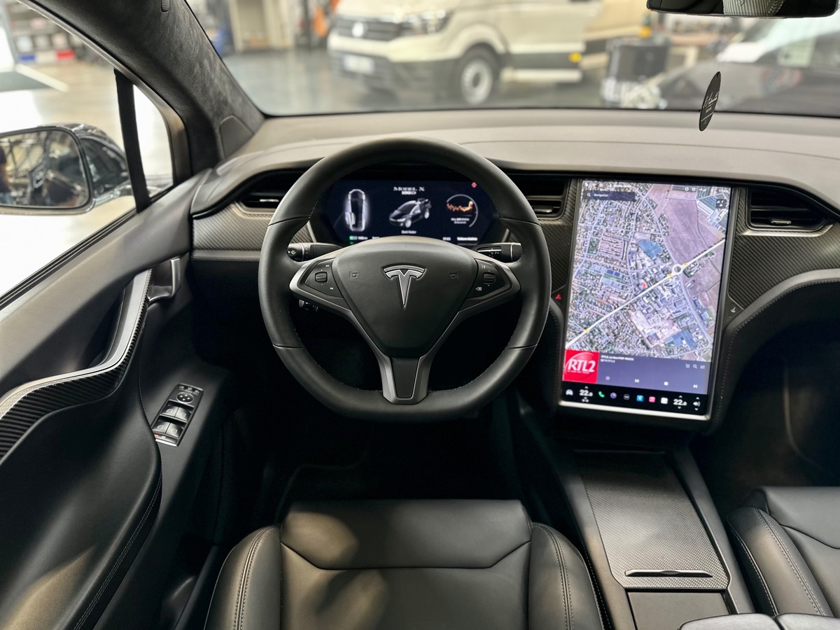 Tesla Model X P100D 100 kWh Dual Motor 7 Places 1° Main FR h