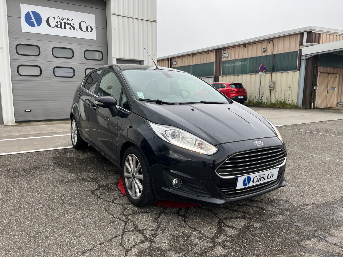 Ford Fiesta 1.0 100CH TITANIUM 5P, RADAR DE RECUL, GPS, REGULATEUR, LIMITEUR