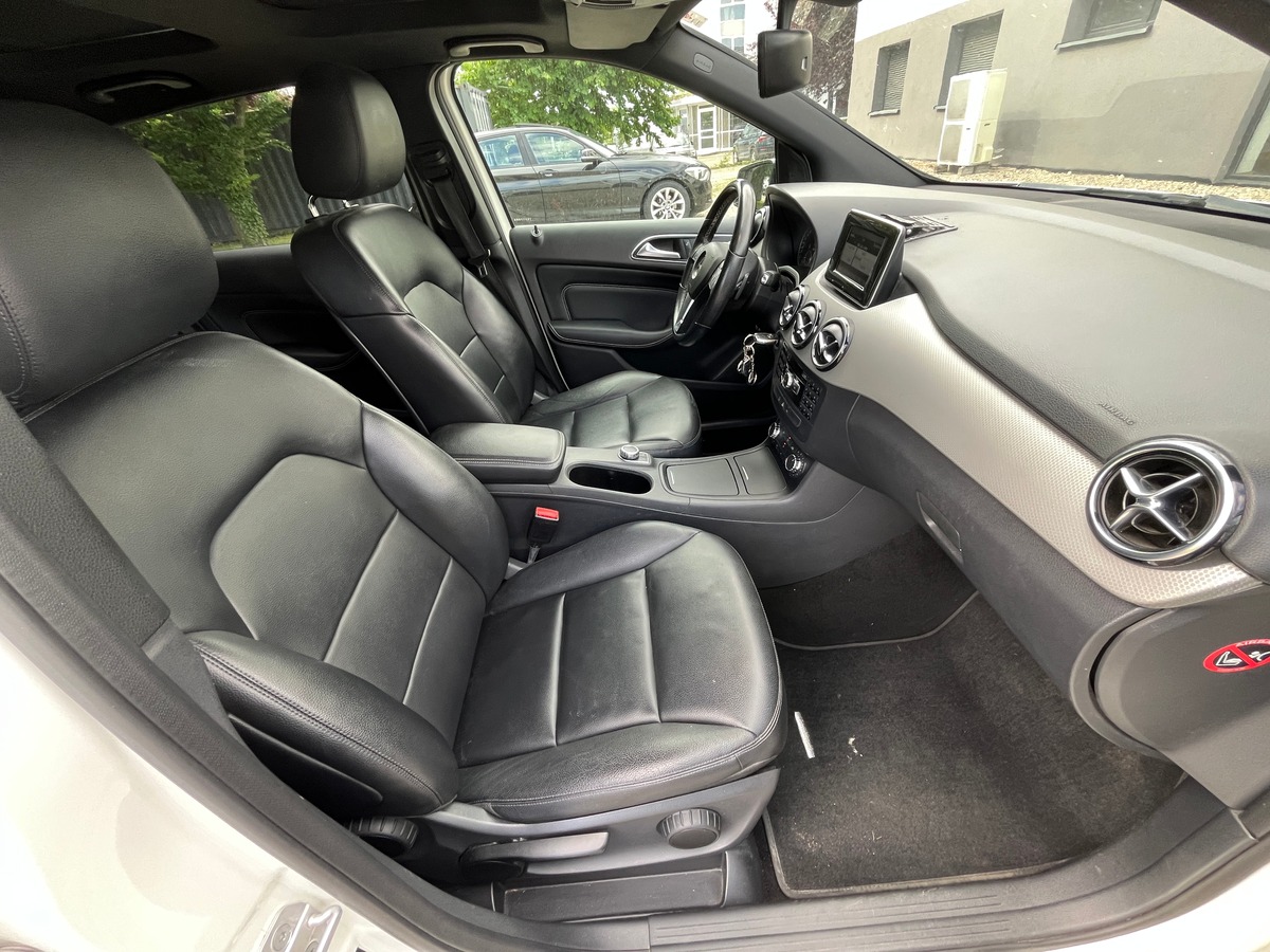 Mercedes-Benz Classe B 180 cdi Fascination, TOIT OUVRANT, RADAR, CAMERA, REGULATEUR