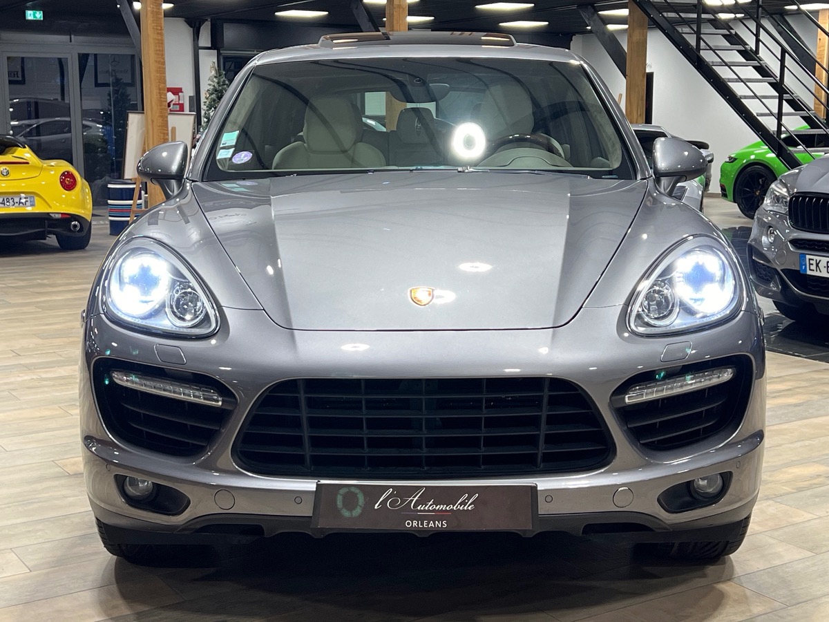 Porsche Cayenne TURBO 4.8 V8 500CV TO/BOSE/PASM H