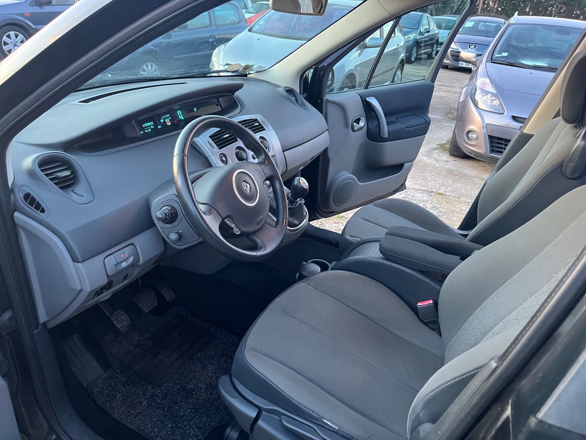 RENAULT Scenic 1.5 dci