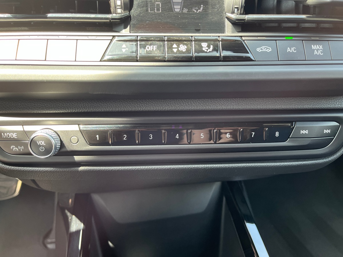 Bmw Série 1 116d, PACK M SPORT, VIRTUAL COCKPIT, CARPLAY SANS FIL, ECLAIRAGE D'AMBIANCE