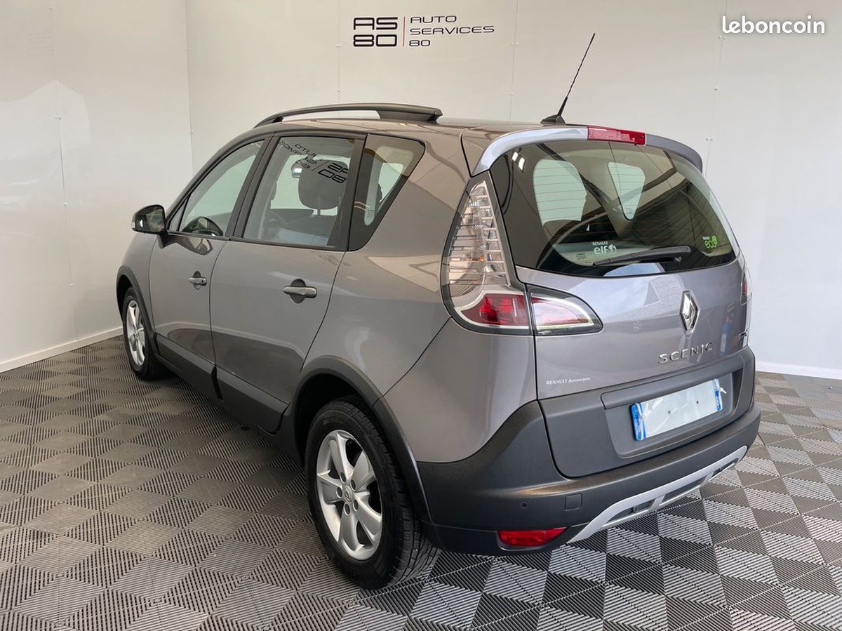RENAULT Scenic 1.5 DCI 110  XMOD Zen première main 09/2013 98.951 kms