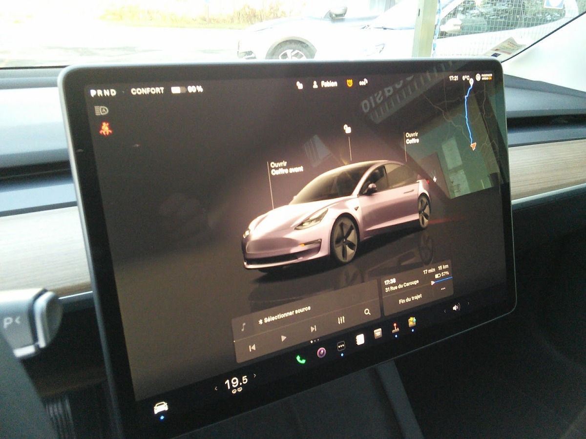 Tesla Model 3 Phase 2 Standard Range Plus 325 cv Boîte auto