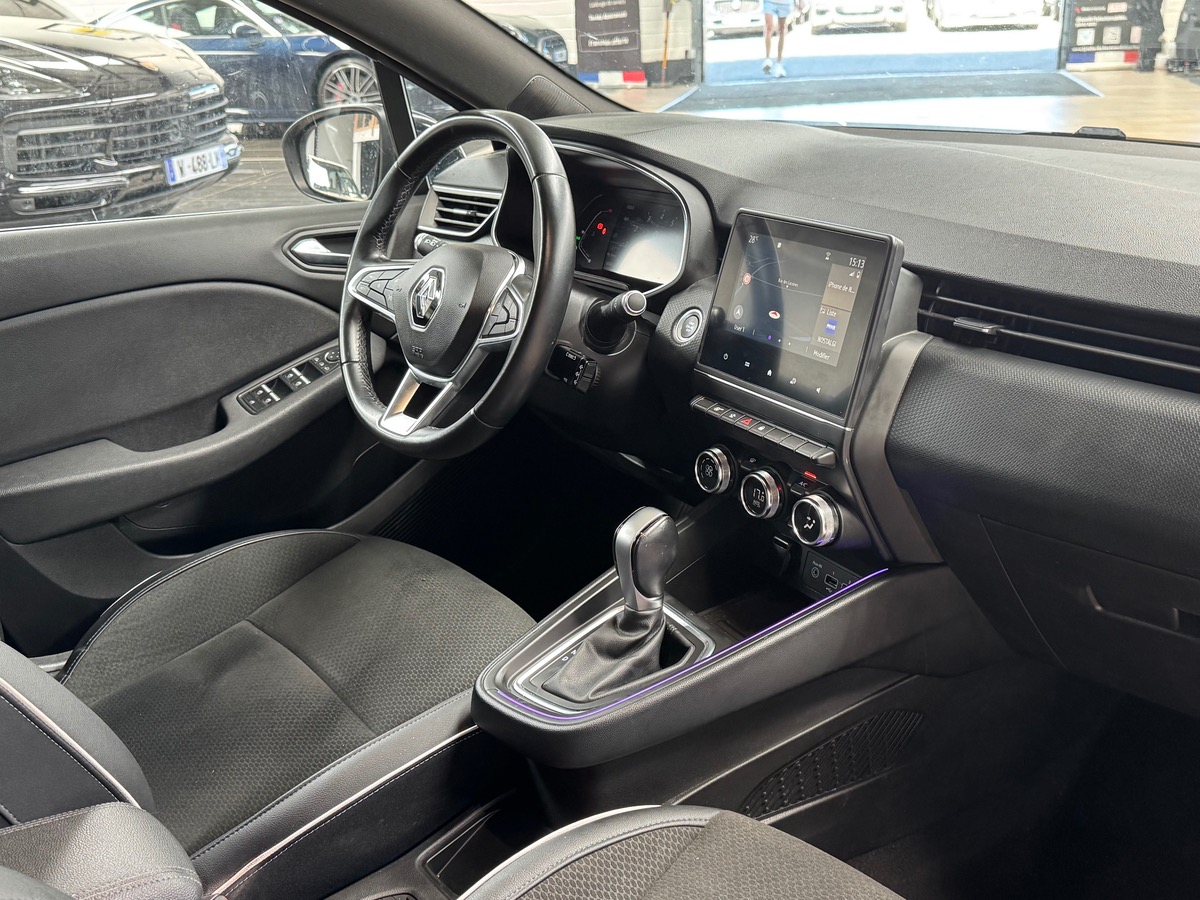 RENAULT Clio V 1.3 TCE 130CV EDC7 5 portes 1ERE MAIN