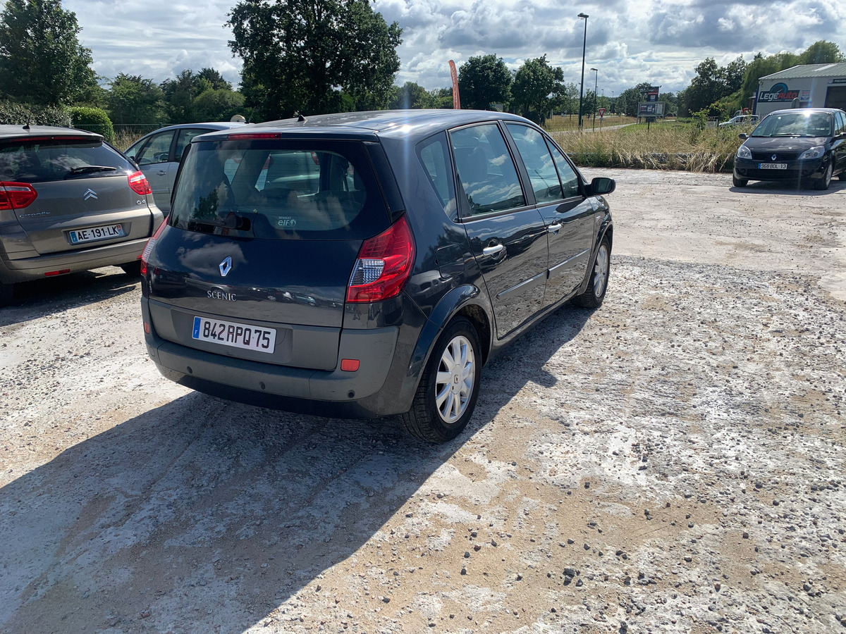 RENAULT Megane 2.0 dci 86224 KM