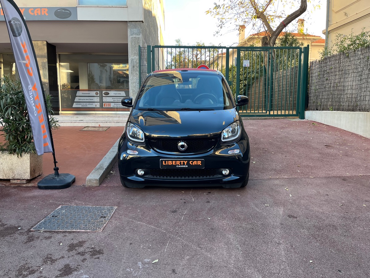 Smart FORTWO Cabriolet 90 CV Prime / Capote Rouge / GPS /KM REEL