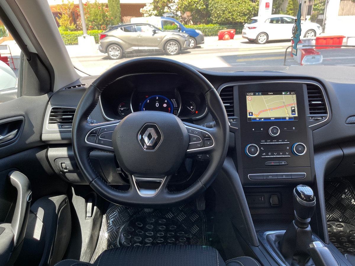 RENAULT Megane bdci 115 CV GPS / CARPLAY