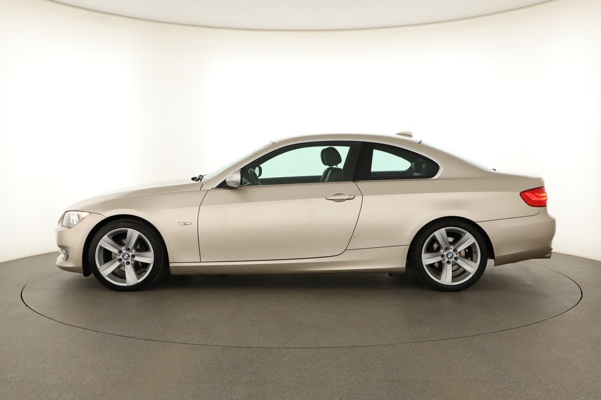 Bmw Série 3 COUPE