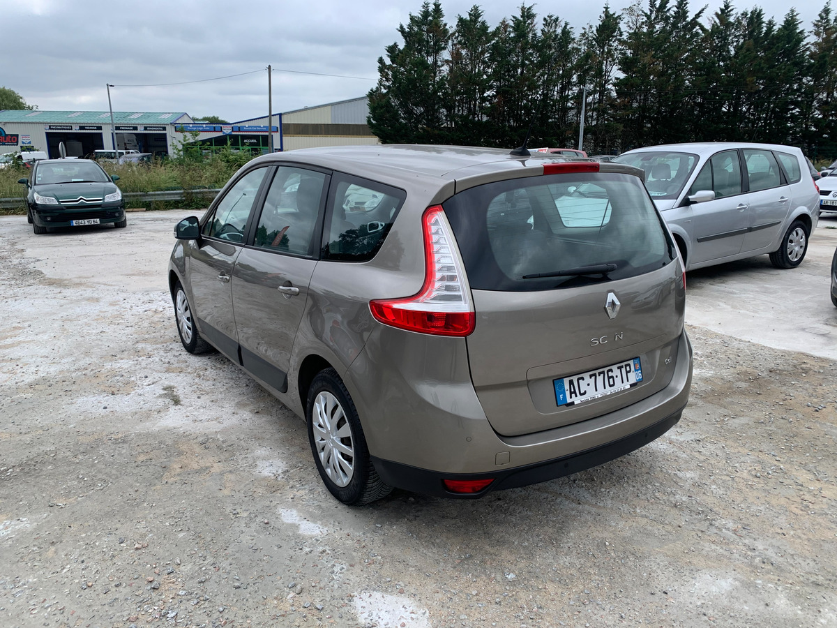 RENAULT Grand Scenic 1.5 dci - 105ch 1451415km 7pl