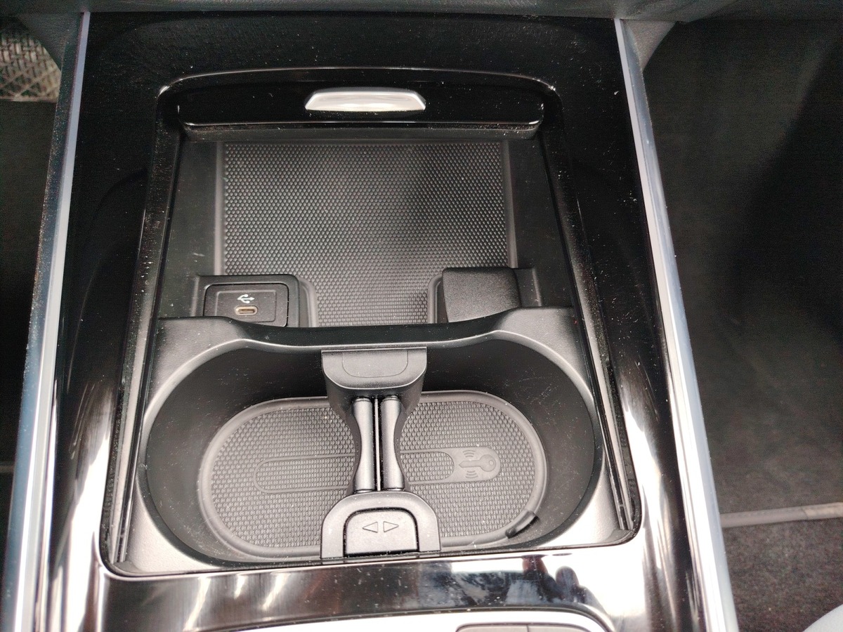 Mercedes-Benz EQA 250 + Edition pack  jantes AMG 6000 kms