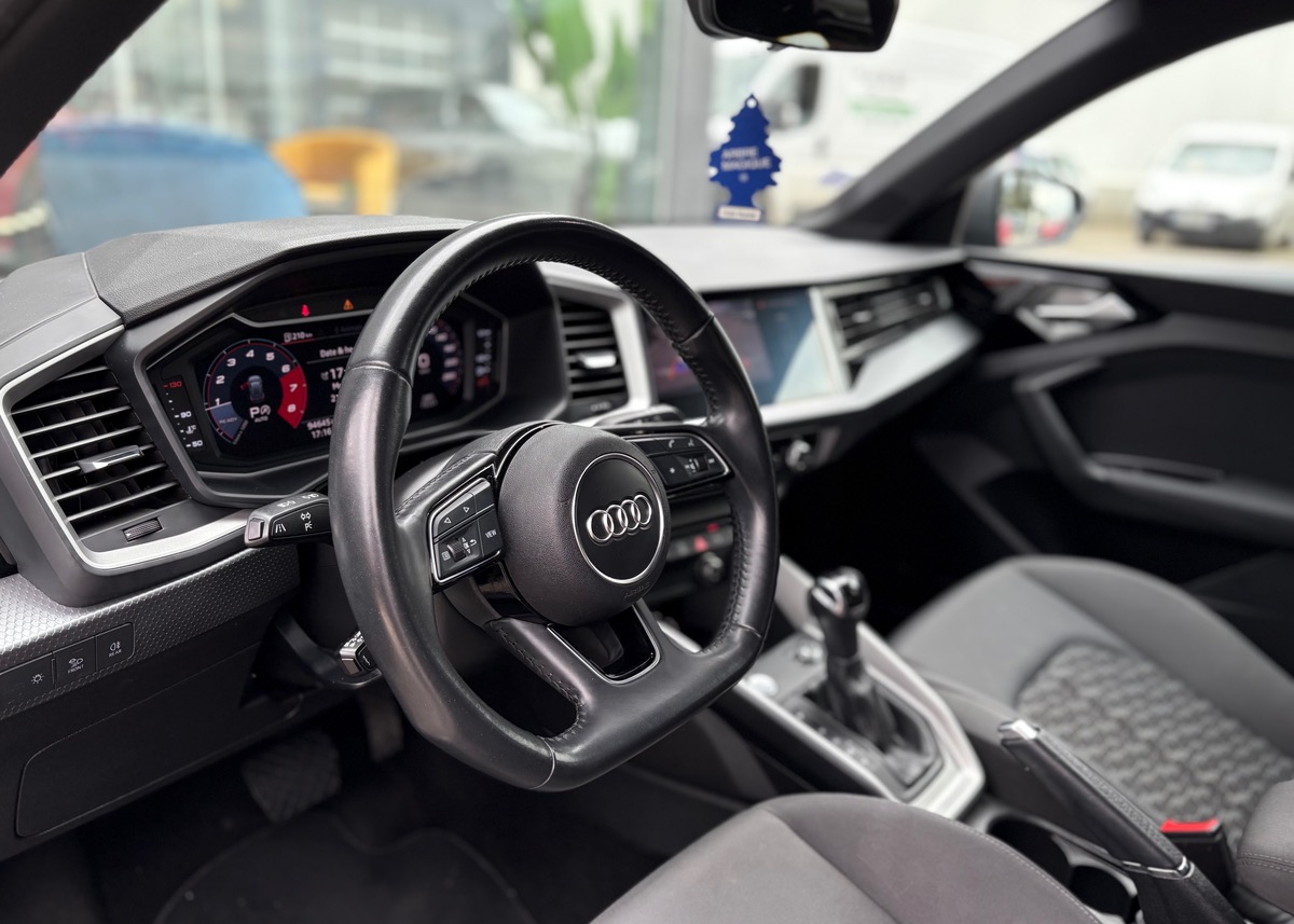 Audi A1 II 40 TFSI 200 S LINE S TRONIC 6