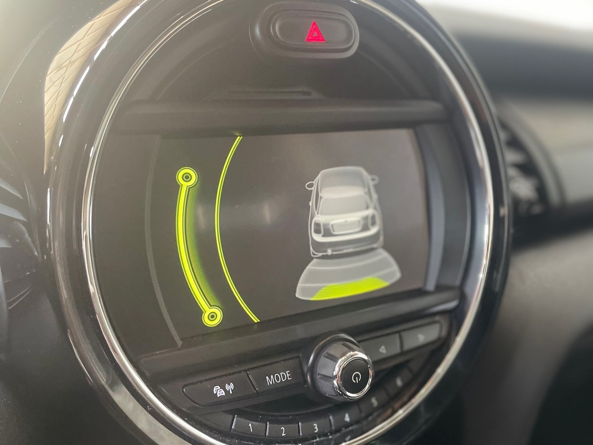 Mini Mini Cooper Shoreditch 1.5D 115ch BVA Garantie 1 an ✅