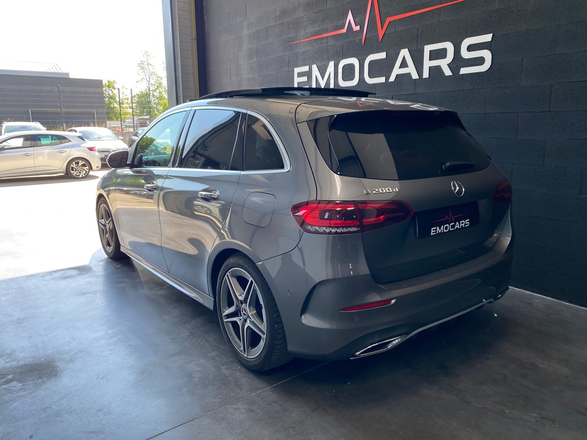 Mercedes-Benz Classe B B200 150 AMG LINE 8G DCT
