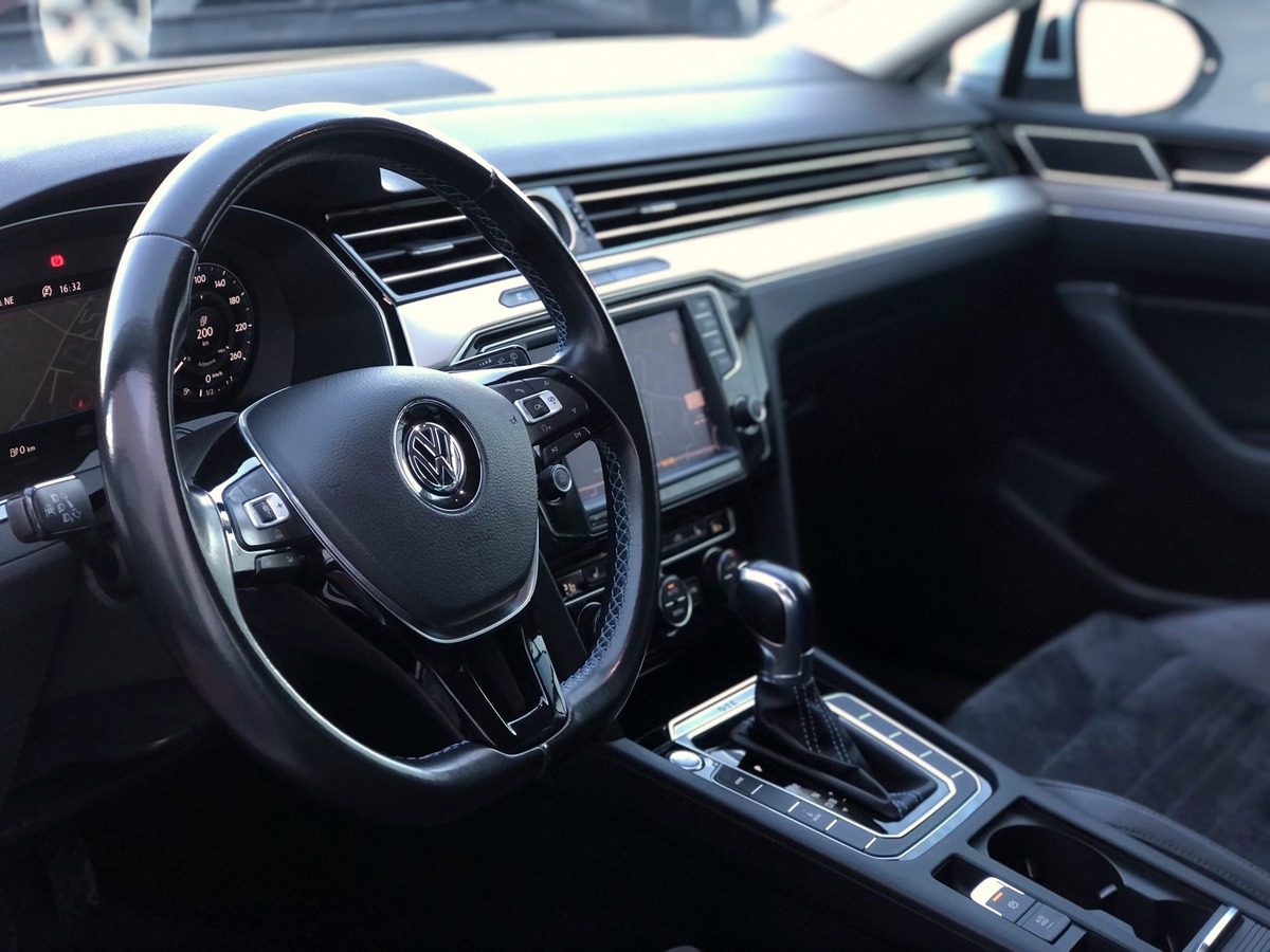 Volkswagen Passat SW VIII 1.4 TSi 218 HYBRID GTE