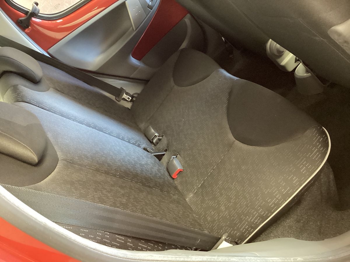 Peugeot 107 1.0i 68 Trendy Boite Automatique 2-Tronic