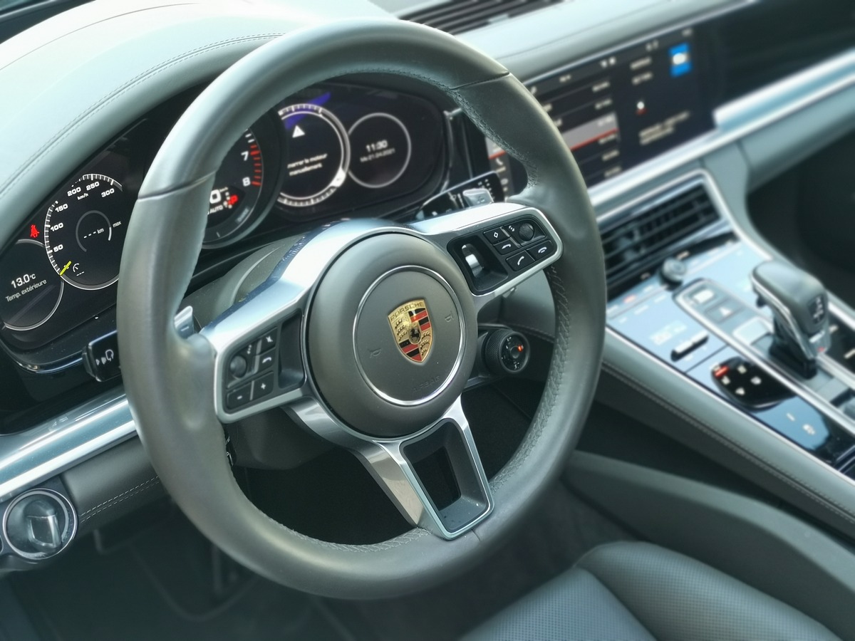 Porsche Panamera II 4 E-HYBRID TO/BOSE/HUD full jj