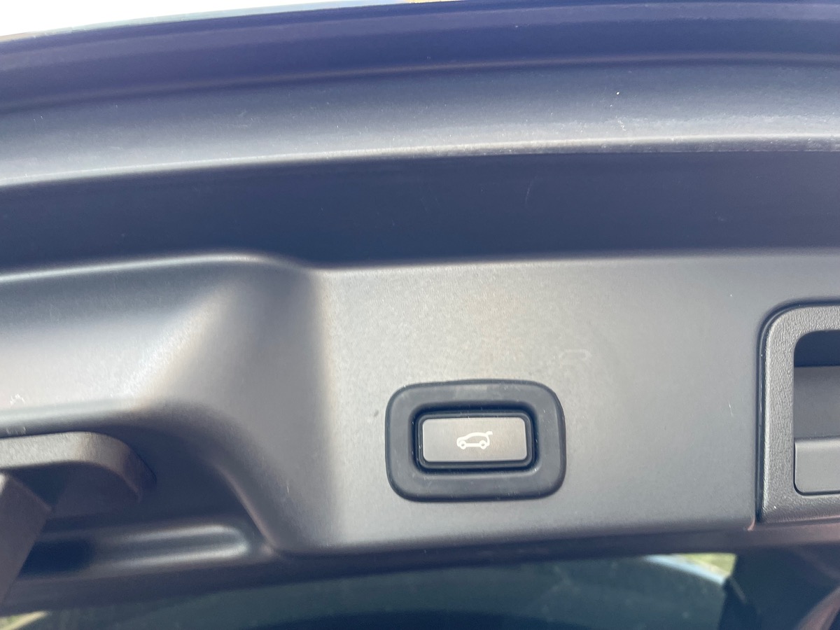 LAND ROVER EVOQUE 2.0 D 150CV / Toit Ouvrant / Full Black / Intérieur Cuir / Toutes Options