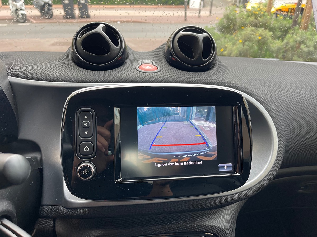 Smart FORTWO Cabriolet 90 CV / Prime/Caméra / Gps / Jantes Noires