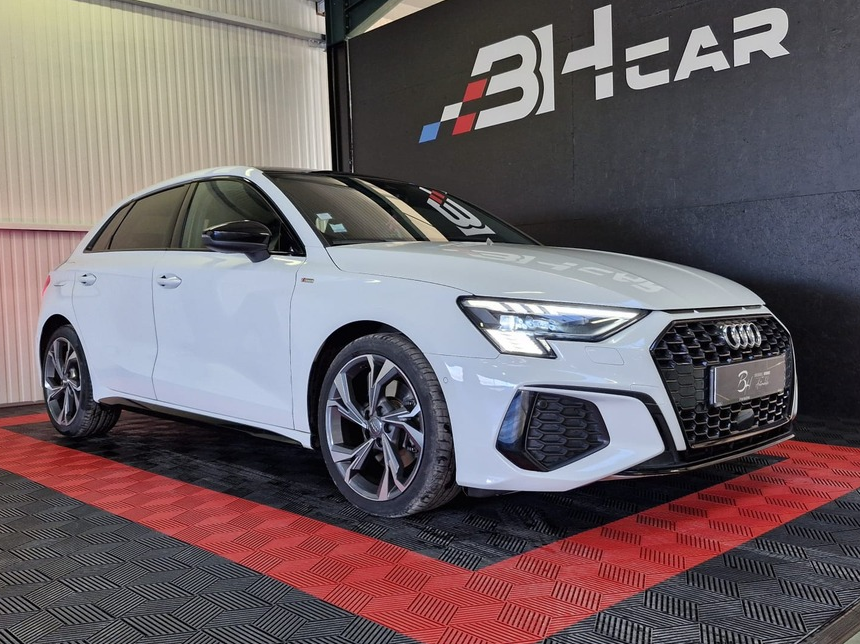 Image: Audi A3 35 tfsi S Line Mild Hybride